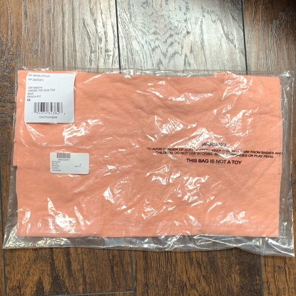 NWT Free People Under The Sun Tee in Peach Pit - Picture 5 of 5